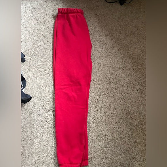 Aritzia, red sweat, pants, size small - Picture 3 of 3